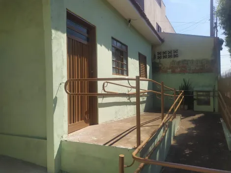Alugar Casa / Padr&atilde;o em S&atilde;o Jos&eacute; do Rio Preto. apenas R$ 1.100,00