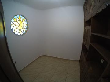 Alugar Casa / Padr&atilde;o em S&atilde;o Jos&eacute; do Rio Preto R$ 1.700,00 - Foto 3