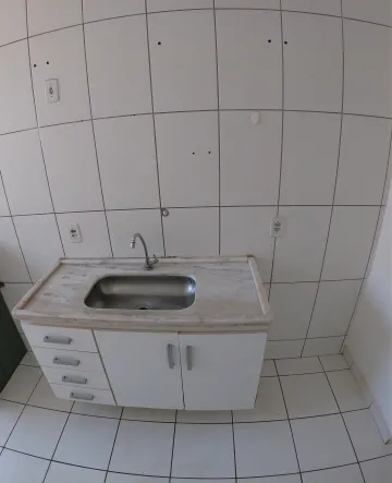 Alugar Apartamento / Padr&atilde;o em S&atilde;o Jos&eacute; do Rio Preto R$ 1.200,00 - Foto 3