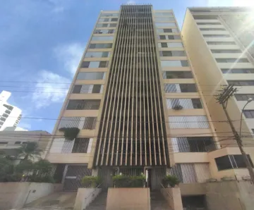 Alugar Apartamento / Padr&atilde;o em S&atilde;o Jos&eacute; do Rio Preto. apenas R$ 2.000,00