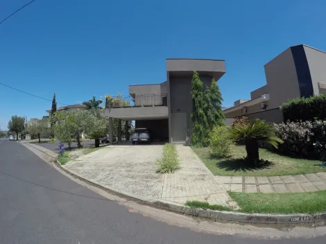 Casa / Condom&iacute;nio em S&atilde;o Jos&eacute; do Rio Preto 