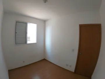 Alugar Apartamento / Padr&atilde;o em S&atilde;o Jos&eacute; do Rio Preto R$ 700,00 - Foto 6
