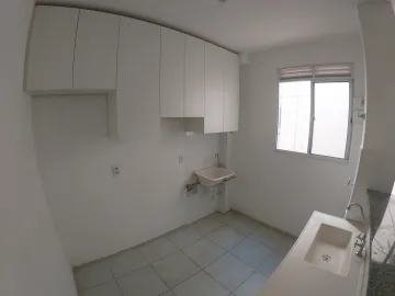 Alugar Apartamento / Padr&atilde;o em S&atilde;o Jos&eacute; do Rio Preto R$ 700,00 - Foto 14