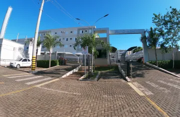 Alugar Apartamento / Padr&atilde;o em S&atilde;o Jos&eacute; do Rio Preto. apenas R$ 700,00