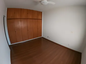 Alugar Apartamento / Padr&atilde;o em S&atilde;o Jos&eacute; do Rio Preto R$ 1.300,00 - Foto 16