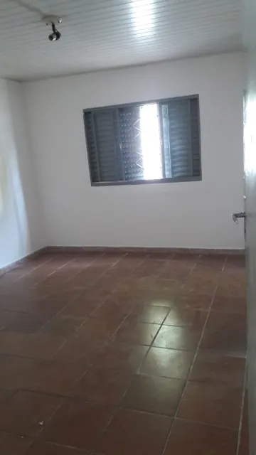 Alugar Casa / Padr&atilde;o em S&atilde;o Jos&eacute; do Rio Preto R$ 700,00 - Foto 2