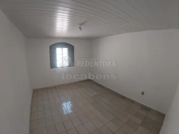 Alugar Casa / Padr&atilde;o em S&atilde;o Jos&eacute; do Rio Preto R$ 700,00 - Foto 18