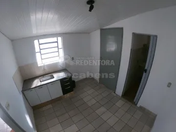 Alugar Casa / Padr&atilde;o em S&atilde;o Jos&eacute; do Rio Preto R$ 700,00 - Foto 20