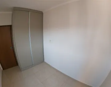 Alugar Apartamento / Padr&atilde;o em S&atilde;o Jos&eacute; do Rio Preto R$ 2.000,00 - Foto 12