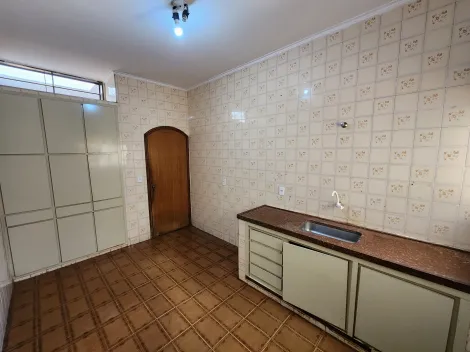 Alugar Casa / Padr&atilde;o em S&atilde;o Jos&eacute; do Rio Preto R$ 2.900,00 - Foto 12