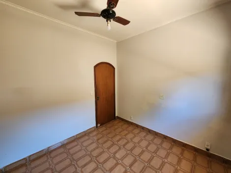 Alugar Casa / Padr&atilde;o em S&atilde;o Jos&eacute; do Rio Preto R$ 2.900,00 - Foto 17