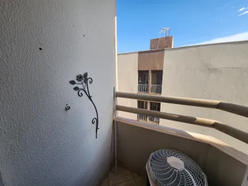 Alugar Apartamento / Padr&atilde;o em S&atilde;o Jos&eacute; do Rio Preto R$ 1.000,00 - Foto 3