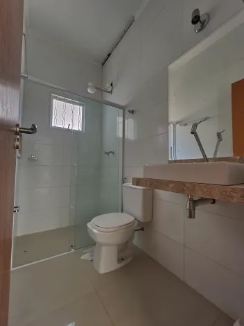 Alugar Casa / Padr&atilde;o em S&atilde;o Jos&eacute; do Rio Preto R$ 1.100,00 - Foto 7