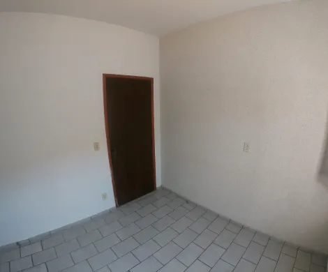 Alugar Casa / Padr&atilde;o em S&atilde;o Jos&eacute; do Rio Preto R$ 2.300,00 - Foto 12