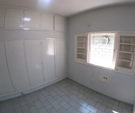 Alugar Casa / Padr&atilde;o em S&atilde;o Jos&eacute; do Rio Preto R$ 2.300,00 - Foto 14