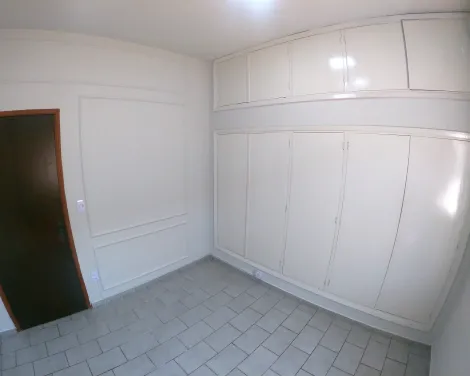 Alugar Casa / Padr&atilde;o em S&atilde;o Jos&eacute; do Rio Preto R$ 2.300,00 - Foto 15