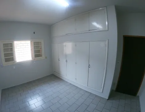 Alugar Casa / Padr&atilde;o em S&atilde;o Jos&eacute; do Rio Preto R$ 2.300,00 - Foto 16