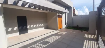 Casa / Padr&atilde;o em Mirassol 