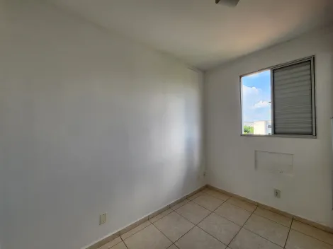 Alugar Apartamento / Padr&atilde;o em S&atilde;o Jos&eacute; do Rio Preto R$ 600,00 - Foto 4
