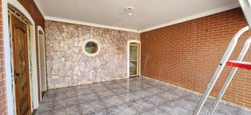 Alugar Casa / Padr&atilde;o em S&atilde;o Jos&eacute; do Rio Preto. apenas R$ 1.800,00