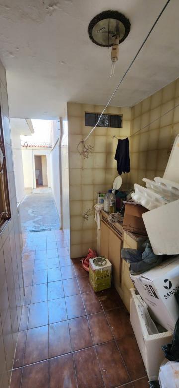 Alugar Casa / Padr&atilde;o em S&atilde;o Jos&eacute; do Rio Preto R$ 1.800,00 - Foto 11
