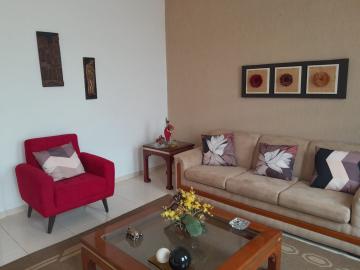 Comprar Casa / Padr&atilde;o em S&atilde;o Jos&eacute; do Rio Preto R$ 700.000,00 - Foto 2