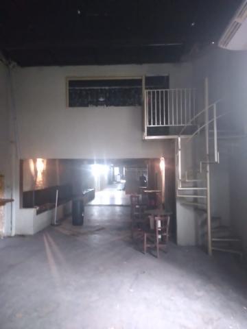 Alugar Comercial / Sal&atilde;o em Mirassol R$ 3.500,00 - Foto 3