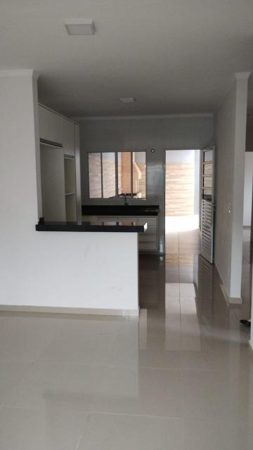 Alugar Casa / Padr&atilde;o em S&atilde;o Jos&eacute; do Rio Preto R$ 2.800,00 - Foto 2