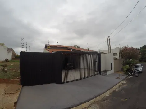 Alugar Casa / Padr&atilde;o em S&atilde;o Jos&eacute; do Rio Preto. apenas R$ 620.000,00