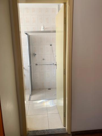 Comprar Apartamento / Padr&atilde;o em S&atilde;o Jos&eacute; do Rio Preto R$ 300.000,00 - Foto 16