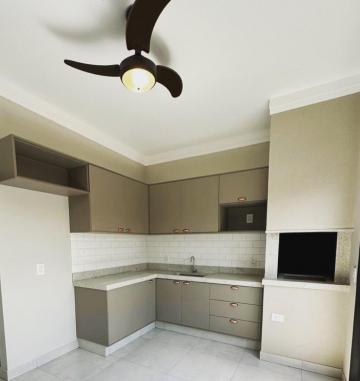 Comprar Casa / Padr&atilde;o em Mirassol R$ 420.000,00 - Foto 3