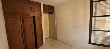 Alugar Apartamento / Padr&atilde;o em S&atilde;o Jos&eacute; do Rio Preto R$ 500,00 - Foto 7