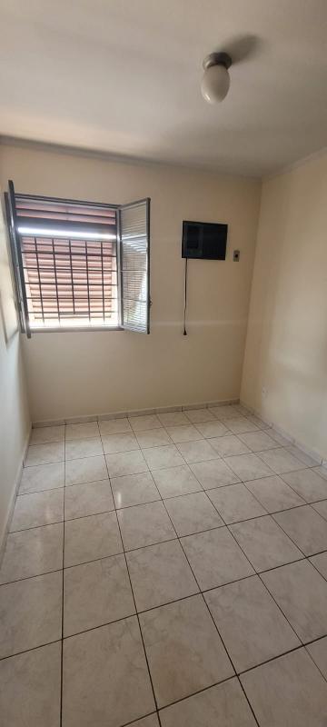 Alugar Apartamento / Padr&atilde;o em S&atilde;o Jos&eacute; do Rio Preto R$ 500,00 - Foto 6