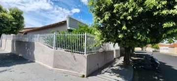 Alugar Casa / Padr&atilde;o em S&atilde;o Jos&eacute; do Rio Preto. apenas R$ 250.000,00