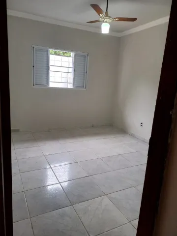 Alugar Casa / Padr&atilde;o em S&atilde;o Jos&eacute; do Rio Preto. apenas R$ 173.000,00