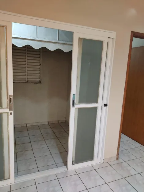 Comprar Casa / Padr&atilde;o em S&atilde;o Jos&eacute; do Rio Preto R$ 420.000,00 - Foto 17