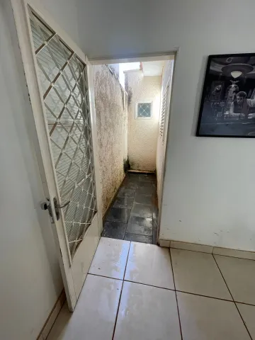 Comprar Casa / Padr&atilde;o em S&atilde;o Jos&eacute; do Rio Preto R$ 400.000,00 - Foto 19