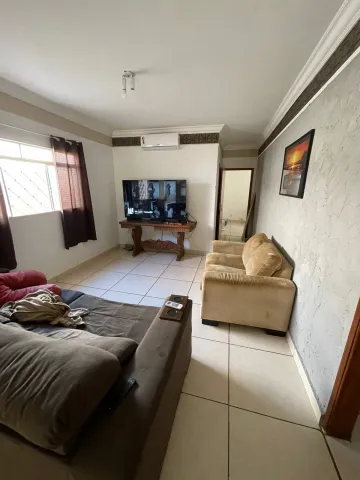Comprar Casa / Padr&atilde;o em S&atilde;o Jos&eacute; do Rio Preto R$ 400.000,00 - Foto 5