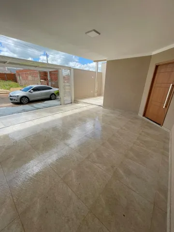 Alugar Casa / Padr&atilde;o em Mirassol. apenas R$ 450.000,00