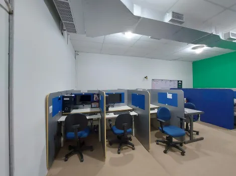 Alugar Comercial / Sal&atilde;o em S&atilde;o Jos&eacute; do Rio Preto R$ 10.000,00 - Foto 18