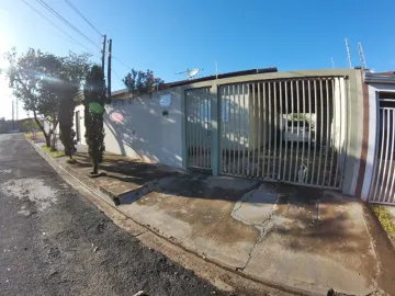 Alugar Casa / Padr&atilde;o em S&atilde;o Jos&eacute; do Rio Preto. apenas R$ 240.000,00