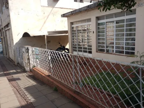 Alugar Casa / Padr&atilde;o em S&atilde;o Jos&eacute; do Rio Preto. apenas R$ 550.000,00