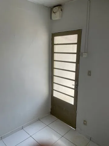 Comprar Casa / Padr&atilde;o em S&atilde;o Jos&eacute; do Rio Preto R$ 190.000,00 - Foto 2