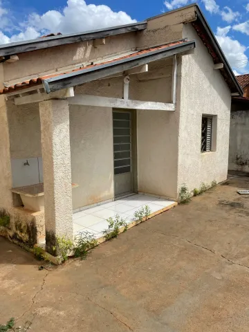 Alugar Casa / Padr&atilde;o em S&atilde;o Jos&eacute; do Rio Preto. apenas R$ 190.000,00