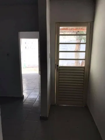 Comprar Casa / Padr&atilde;o em S&atilde;o Jos&eacute; do Rio Preto R$ 230.000,00 - Foto 14