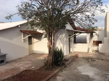 Alugar Casa / Padr&atilde;o em S&atilde;o Jos&eacute; do Rio Preto. apenas R$ 230.000,00