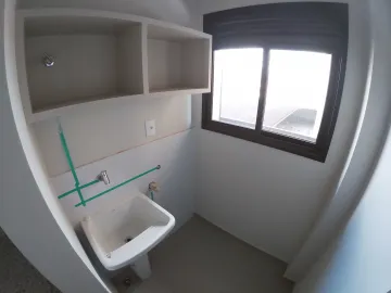 Alugar Apartamento / Padr&atilde;o em S&atilde;o Jos&eacute; do Rio Preto R$ 1.650,00 - Foto 7