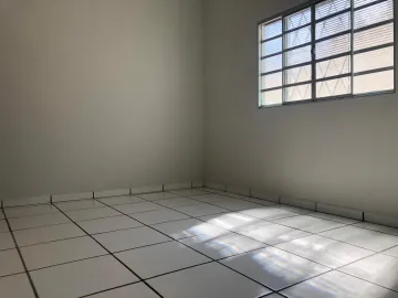 Alugar Casa / Padr&atilde;o em S&atilde;o Jos&eacute; do Rio Preto R$ 1.600,00 - Foto 2