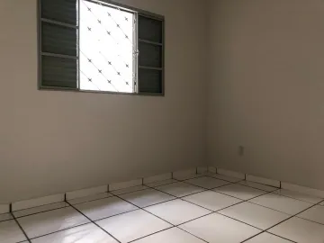Alugar Casa / Padr&atilde;o em S&atilde;o Jos&eacute; do Rio Preto R$ 1.600,00 - Foto 6