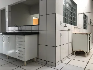 Alugar Casa / Padr&atilde;o em S&atilde;o Jos&eacute; do Rio Preto R$ 1.600,00 - Foto 12